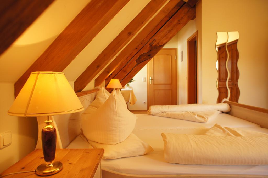 Hotel Zur Post Herrsching am Ammersee Kamer foto